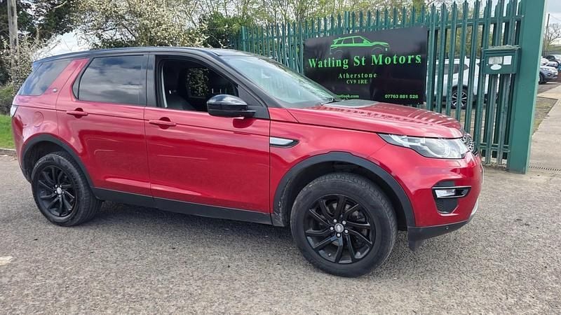 Used Land Rover Discovery Sport SE 180 HP (132 kW) 2017 Red SUV