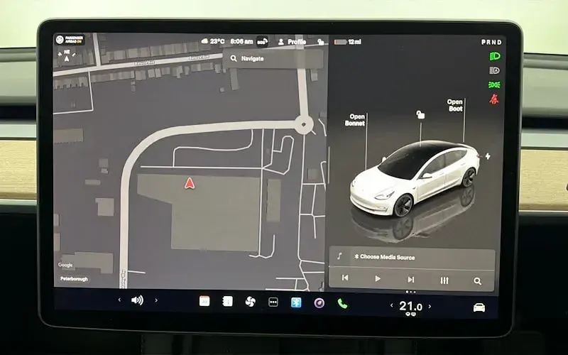 Used Tesla Model 3 Long Range AWD 366 kW (498 HP) 2023 White Sedan