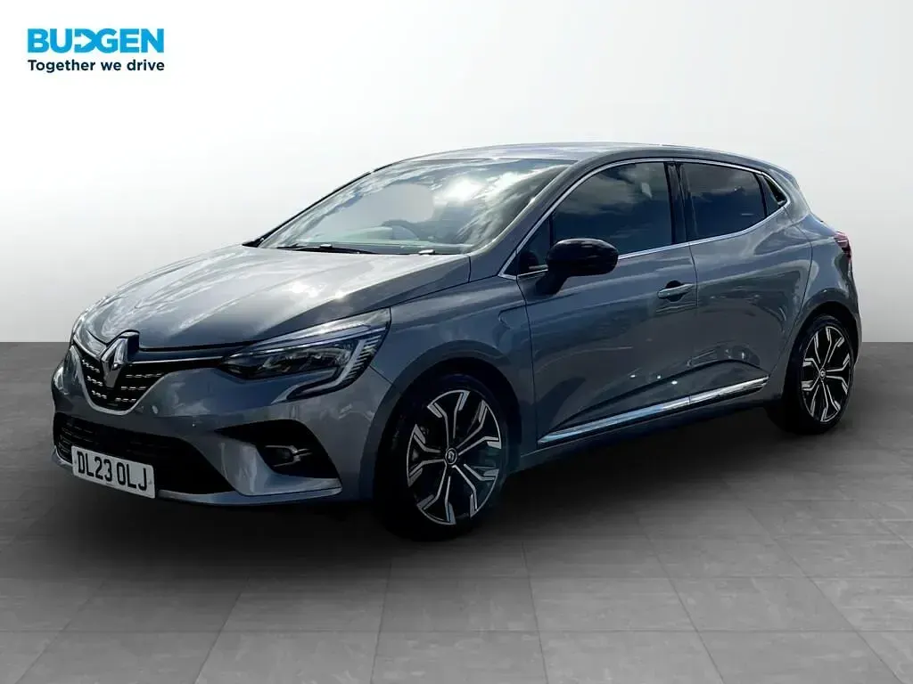 Used Renault Clio V Techno 145 HP (106 kW) 2023 Grey Hatchback