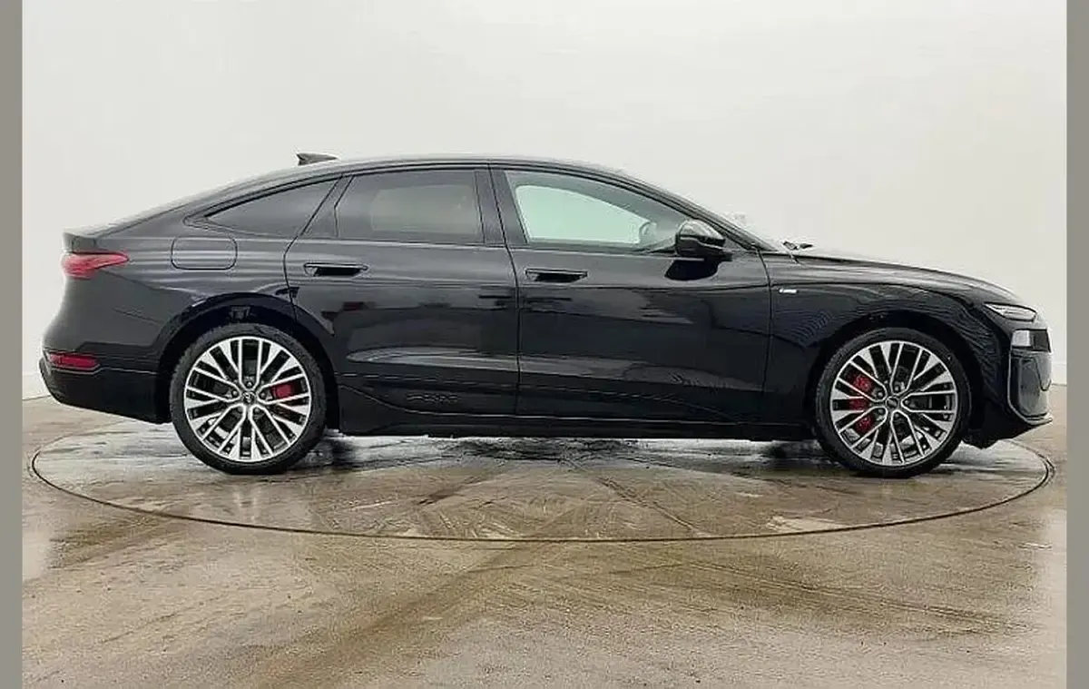 Novo Audi A6 e-tron Performance 269 kW (367 HP) 2025 Preto Citadino