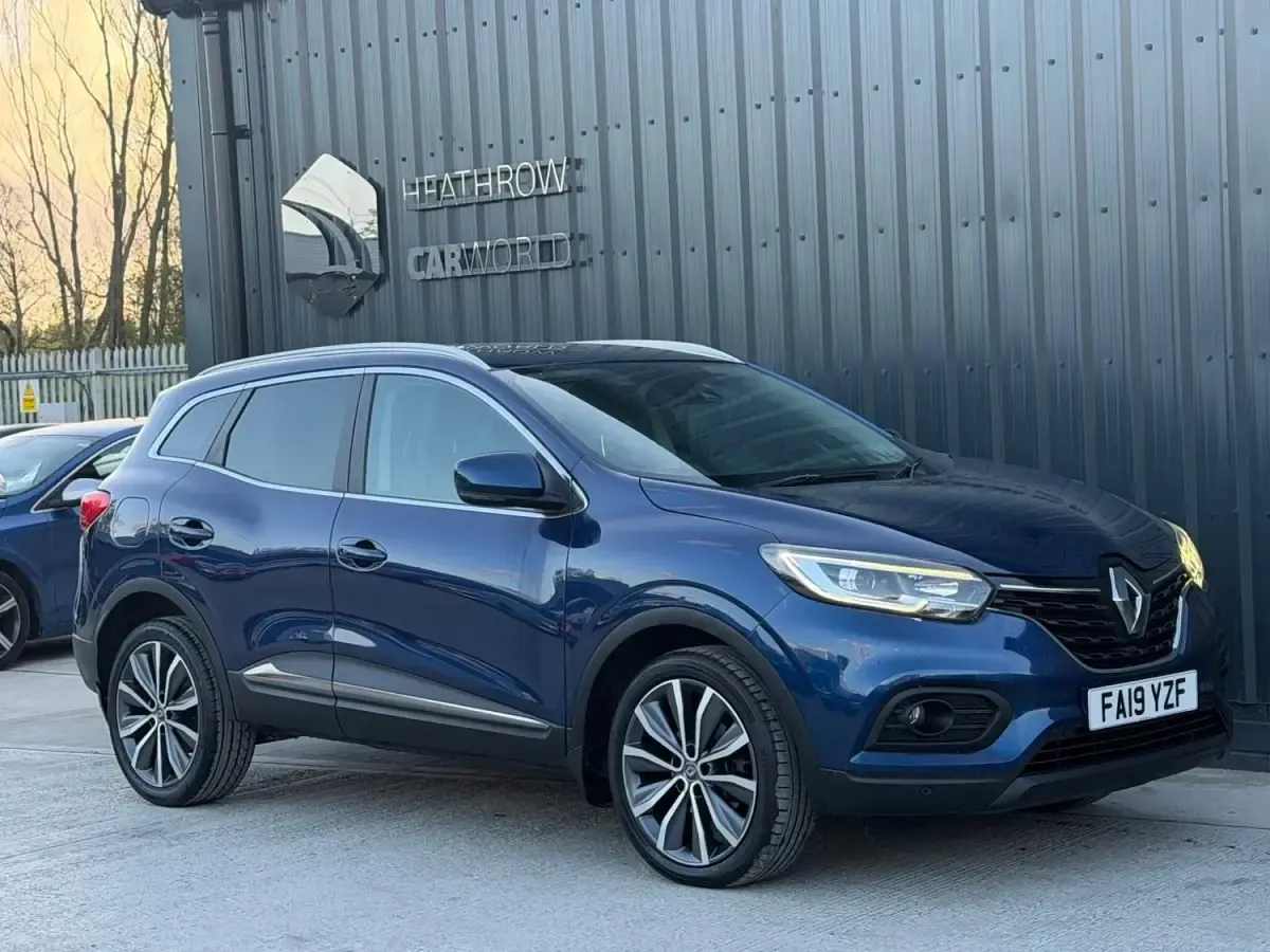 Używany Renault Kadjar Iconic 140 KM (102 kW) 2019 Niebieski SUV