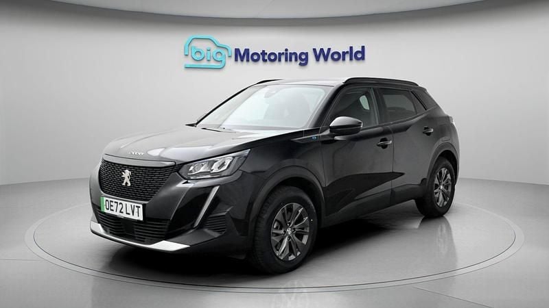 Used Peugeot e-2008 Active+ 98 kW (134 HP) 2022 SUV