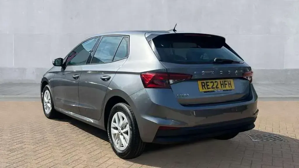 Used Skoda Fabia Comfort 80 HP (58 kW) 2022 Grey Hatchback