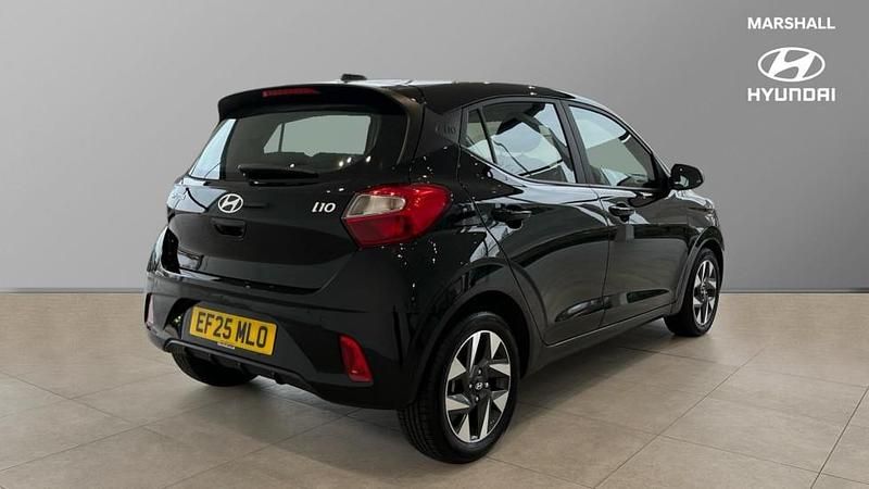 Used Hyundai i10 Advanced 63 HP (46 kW) 2025 Black Hatchback