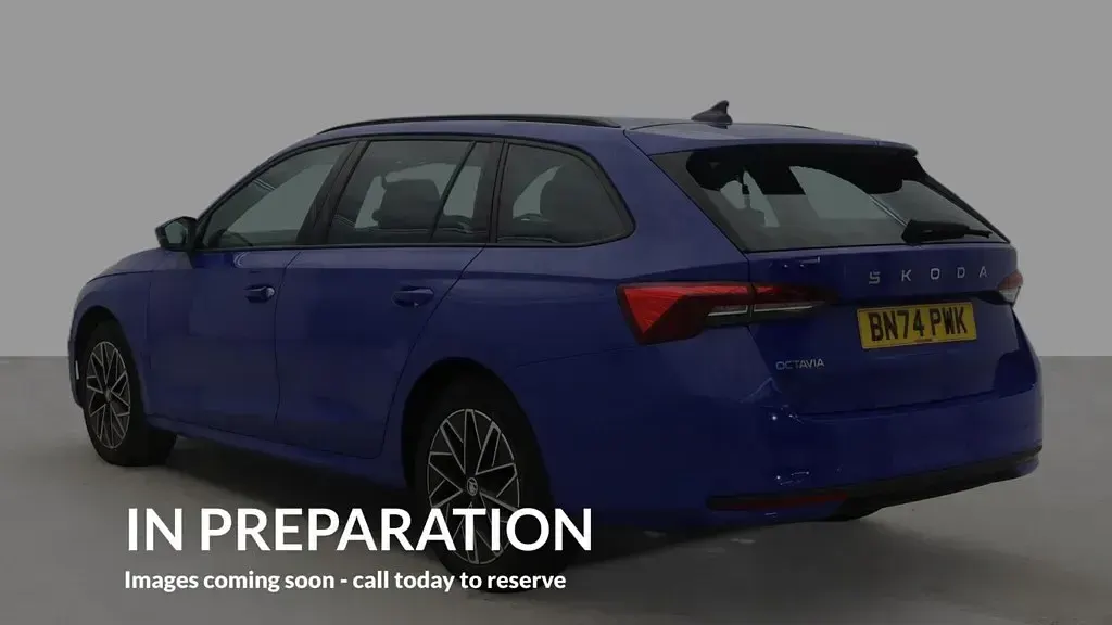 Used Skoda Octavia SE Technology 150 HP (110 kW) 2024 Blue Estate