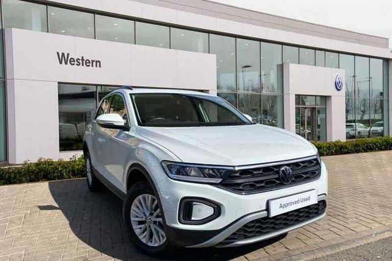 Used 2023 VW T-Roc SUV | £19,290 (Good price) - Image 1/4