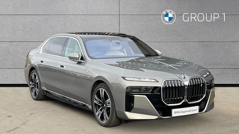 Oxide grey Used 2025 BMW i7 M Sport Sedan | £79,969 - Image 1/4