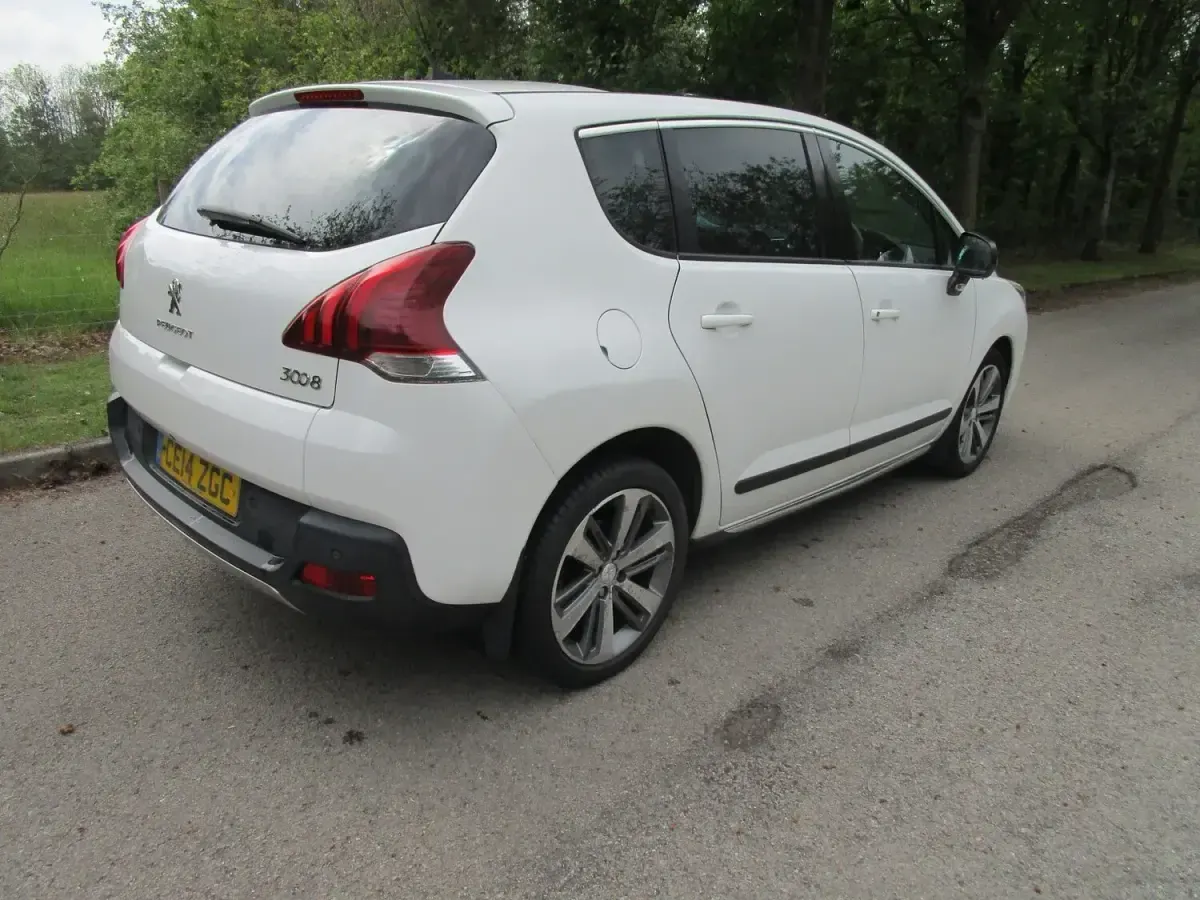 Used Peugeot 3008 Allure 2014 White SUV