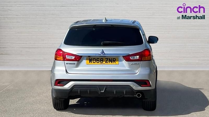 Used Mitsubishi ASX 117 HP (86 kW) 2019 Silver SUV