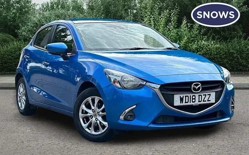 Begagnad Mazda 2 90 HK (66 kW) 2018 Blå Halvkombi