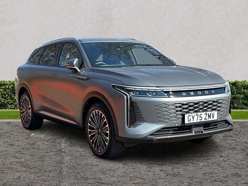 Used Omoda 9 537 HP (394 kW) 2025 Grey SUV
