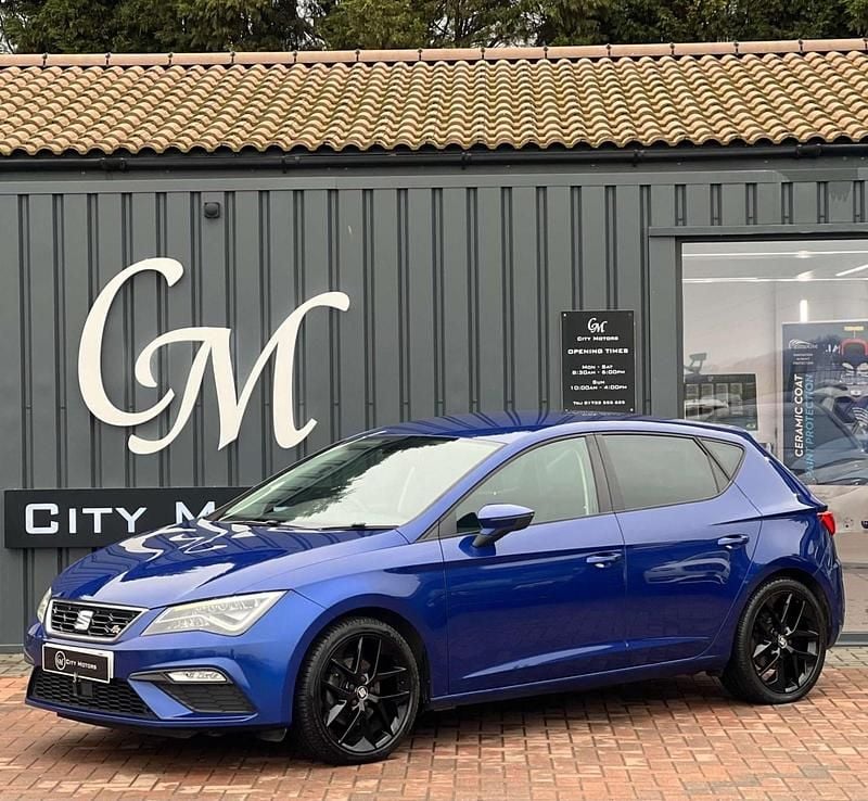 Used Seat Leon FR 150 HP (110 kW) 2018 Blue Hatchback