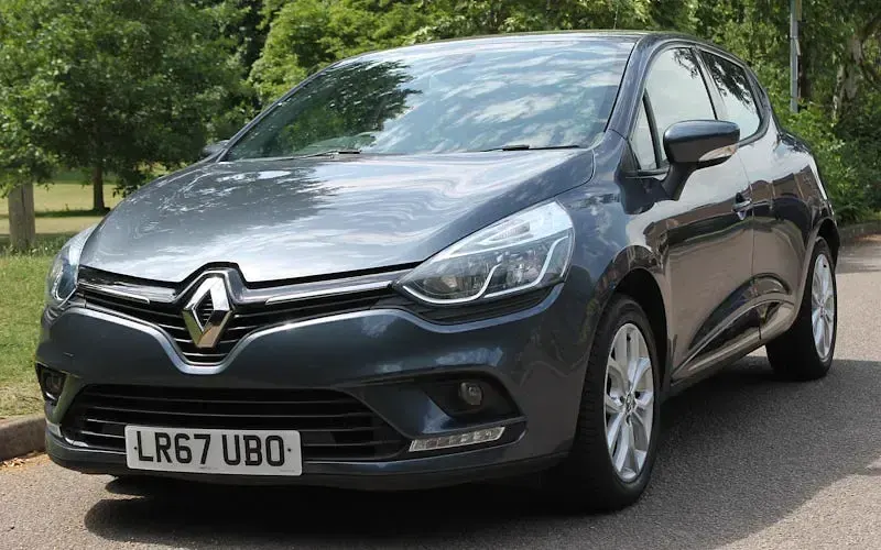 Used Renault Clio Dynamique 90 HP (66 kW) 2018 Hatchback
