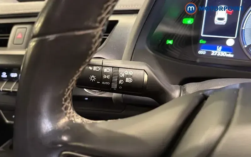 Used Lexus UX 184 HP (135 kW) 2020 Black SUV