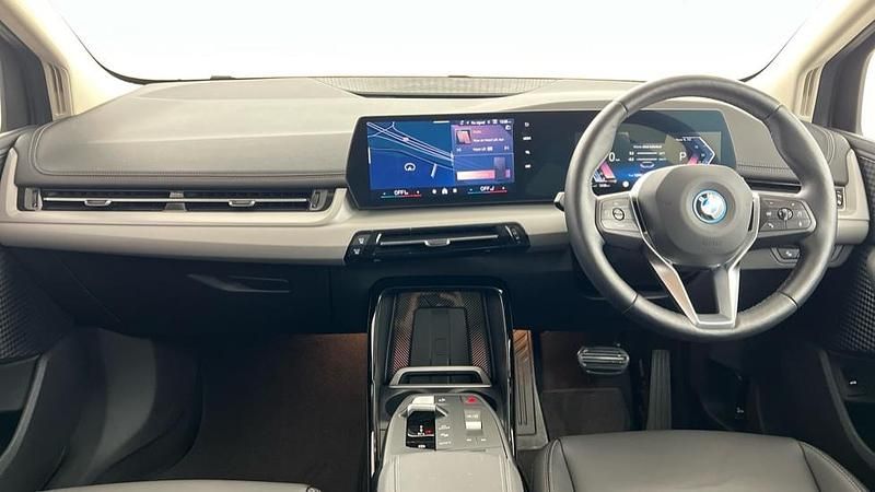 Used BMW 225 Active Tourer Sport Line 242 HP (177 kW) 2025 Blue MPV