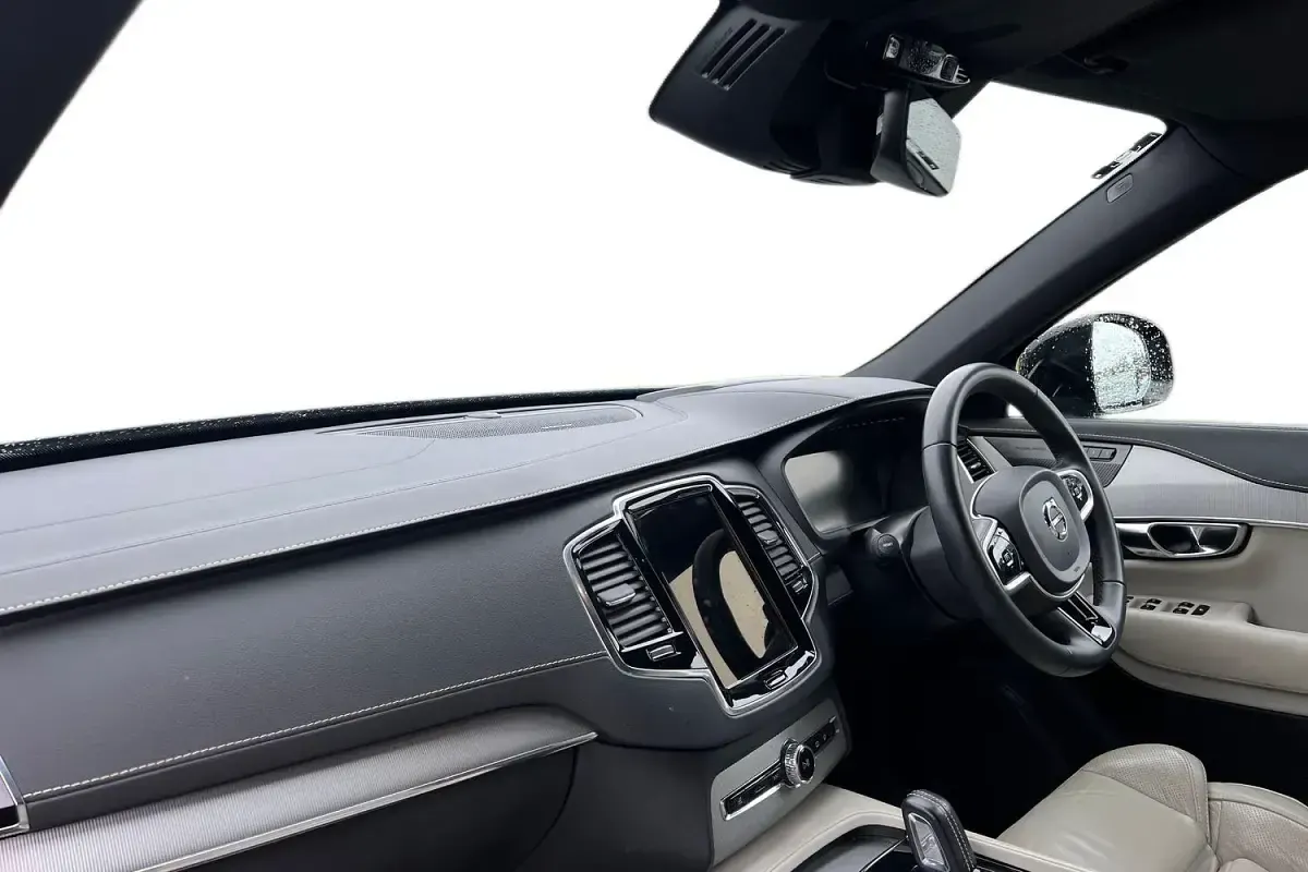 Usado Volvo XC90 R-Design Pro 235 CV (172 kW) 2021 Azul SUV
