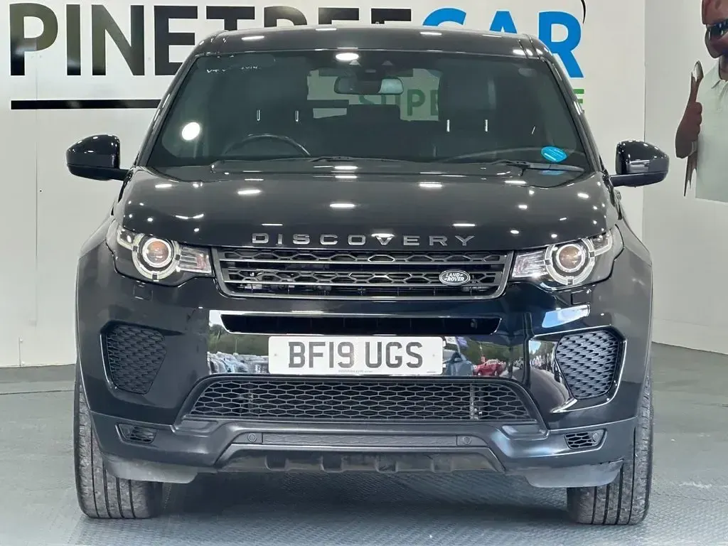 Used Land Rover Discovery Sport Landmark 180 HP (132 kW) 2019 Black SUV