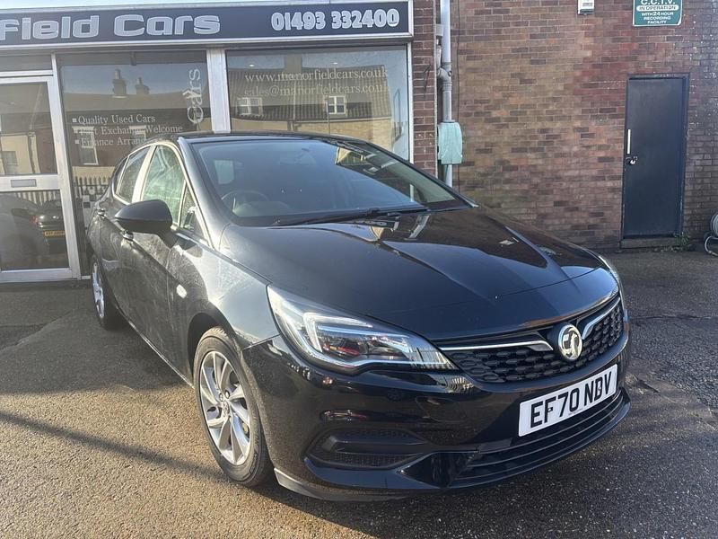 Used Vauxhall Astra 105 HP (77 kW) 2020 Black Hatchback