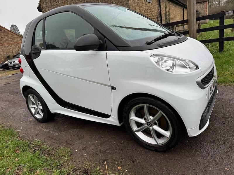 Used Smart ForTwo Coupé Edition #1 2014 White Coupe
