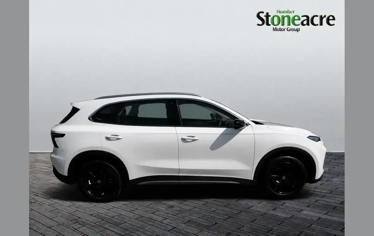 New MG MG5 EV SE 125 kW (170 HP) 2025 White Estate