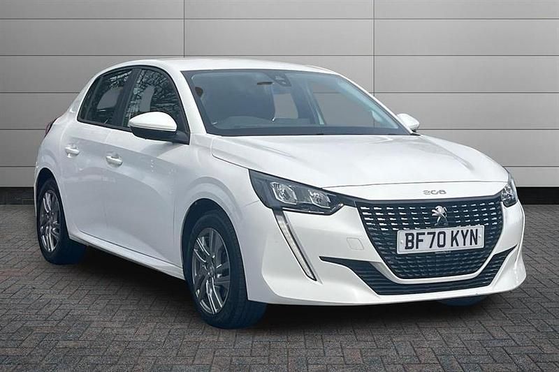 Used Peugeot 208 Active 100 HP (73 kW) 2020 White Hatchback