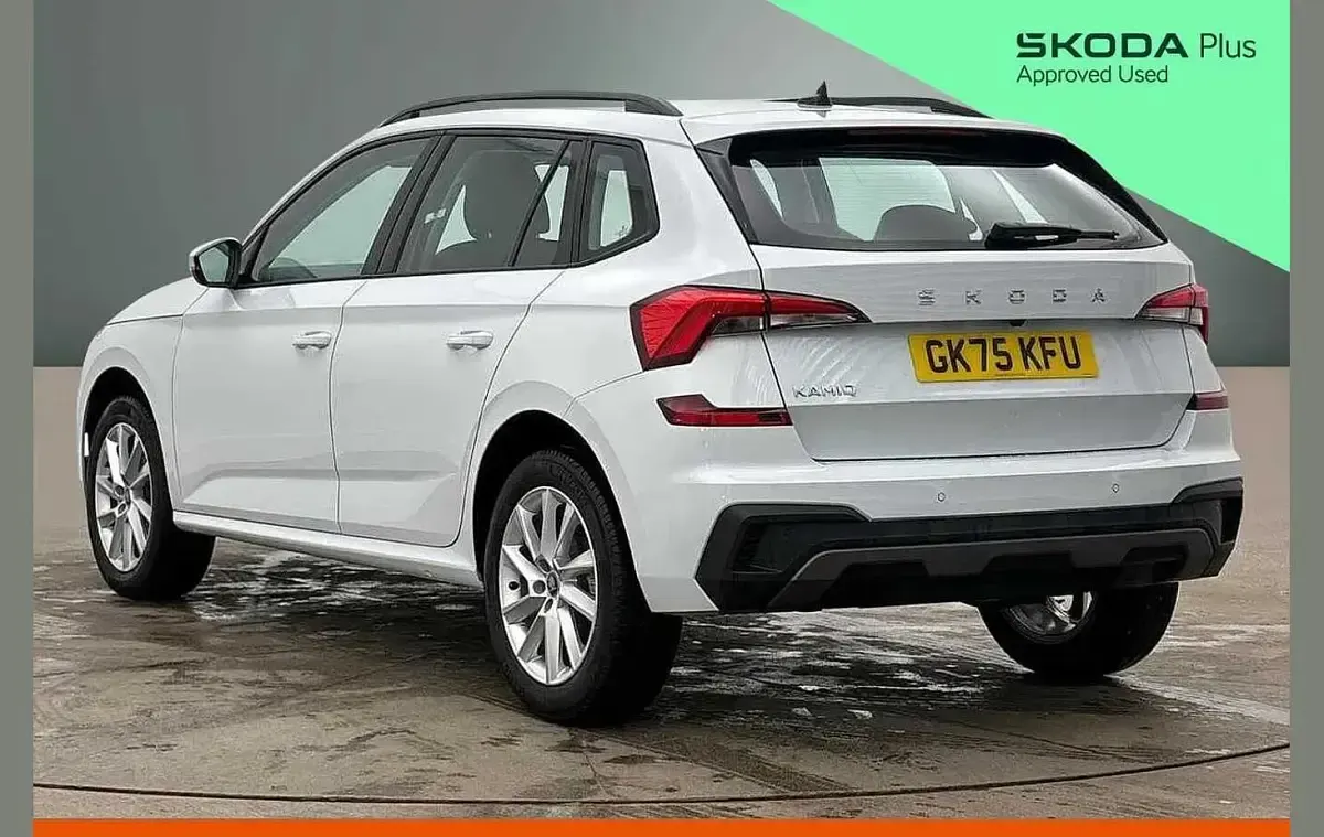 Used Skoda Kamiq SE 113 HP (83 kW) 2025 Moon white metallic SUV