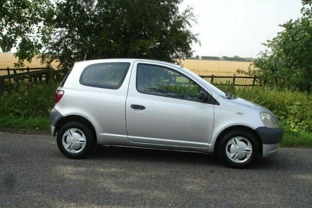 Used Toyota Yaris 2001 Hatchback