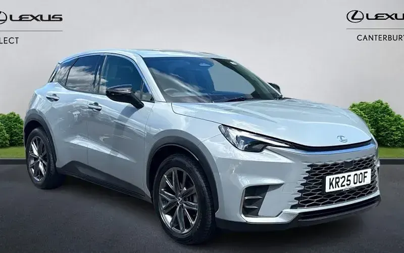 Used Lexus LBX 136 HP (100 kW) 2026 SUV