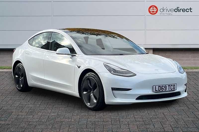 White Used 2019 Tesla Model 3 Long Range AWD Sedan | £16,329 (Fair price) - Image 1/4