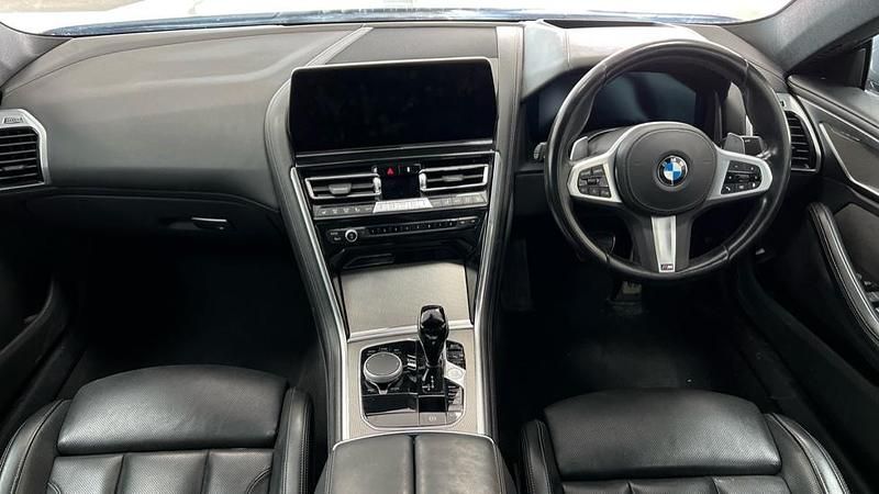 Used BMW 840 Coupé M Sport 333 HP (244 kW) 2023 Skyscraper grey metallic Coupe