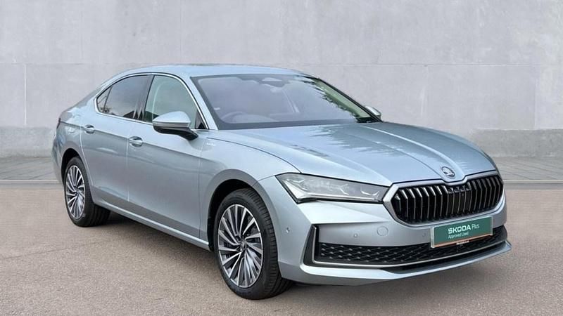 Pebble silver New 2025 Skoda Superb LAURIN & KLEMENT Hatchback | £38,950 (Fair price) - Image 1/4
