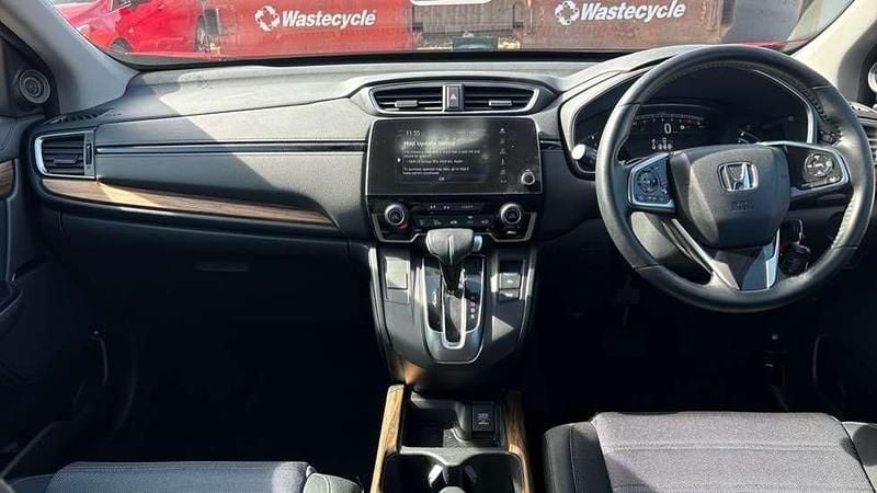 Used Honda CR-V SE 193 HP (141 kW) 2019 Red SUV