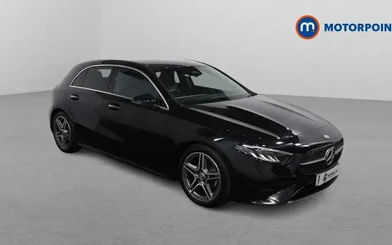 Begagnad Mercedes A180 Executive 136 HK (100 kW) 2026 Halvkombi