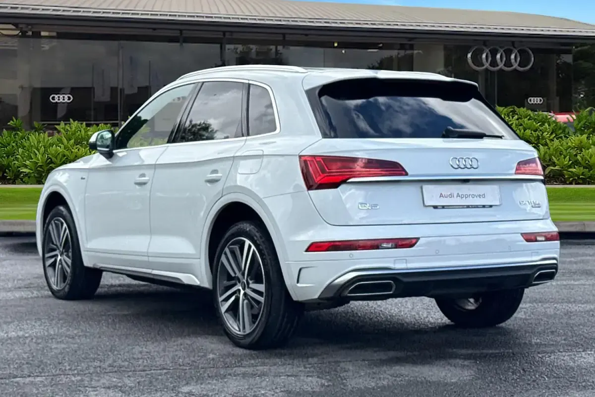 Used Audi Q5 Competition 367 HP (269 kW) 2021 White SUV