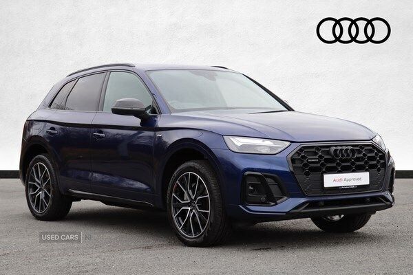 Blue Used 2024 Audi Q5 Black Edition SUV | £40,490 (Fair price) - Image 1/4