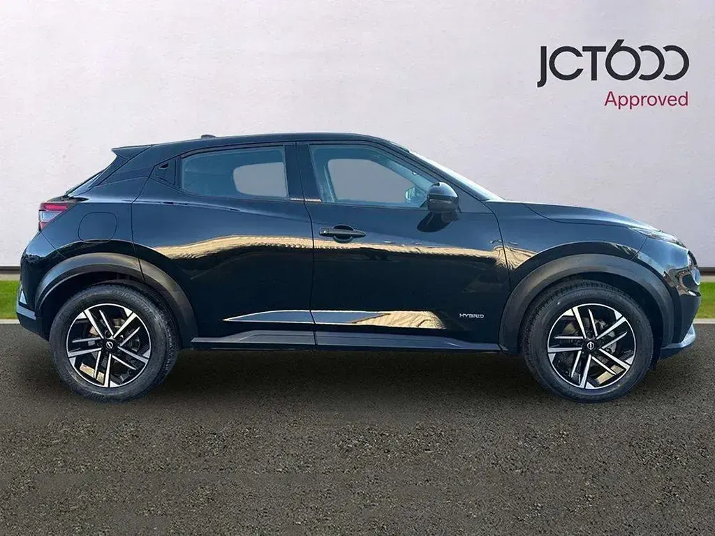 Gebraucht Nissan Juke Acenta Premium 143 PS (105 kW) 2024 Schwarz SUV