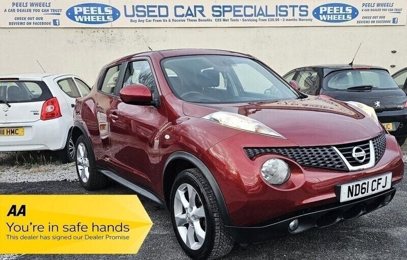 Red Used 2011 Nissan Juke Acenta SUV | £2,875 (Good price) - Image 1/4