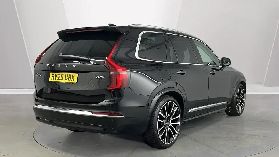 Used Volvo XC90 Ultra 455 HP (334 kW) 2025 Black SUV