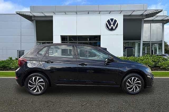 Used VW Polo Life 95 HP (69 kW) 2022 Black Hatchback
