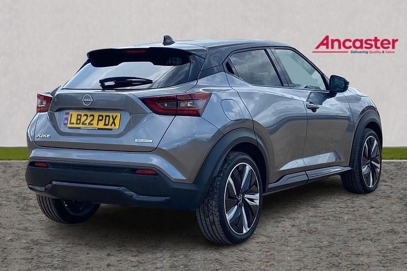 Used Nissan Juke Tekna+ 141 HP (103 kW) 2022 Grey SUV