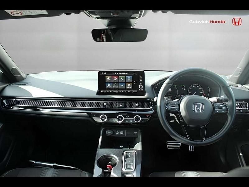 Used Honda Civic Sport 140 HP (102 kW) 2023 White Hatchback