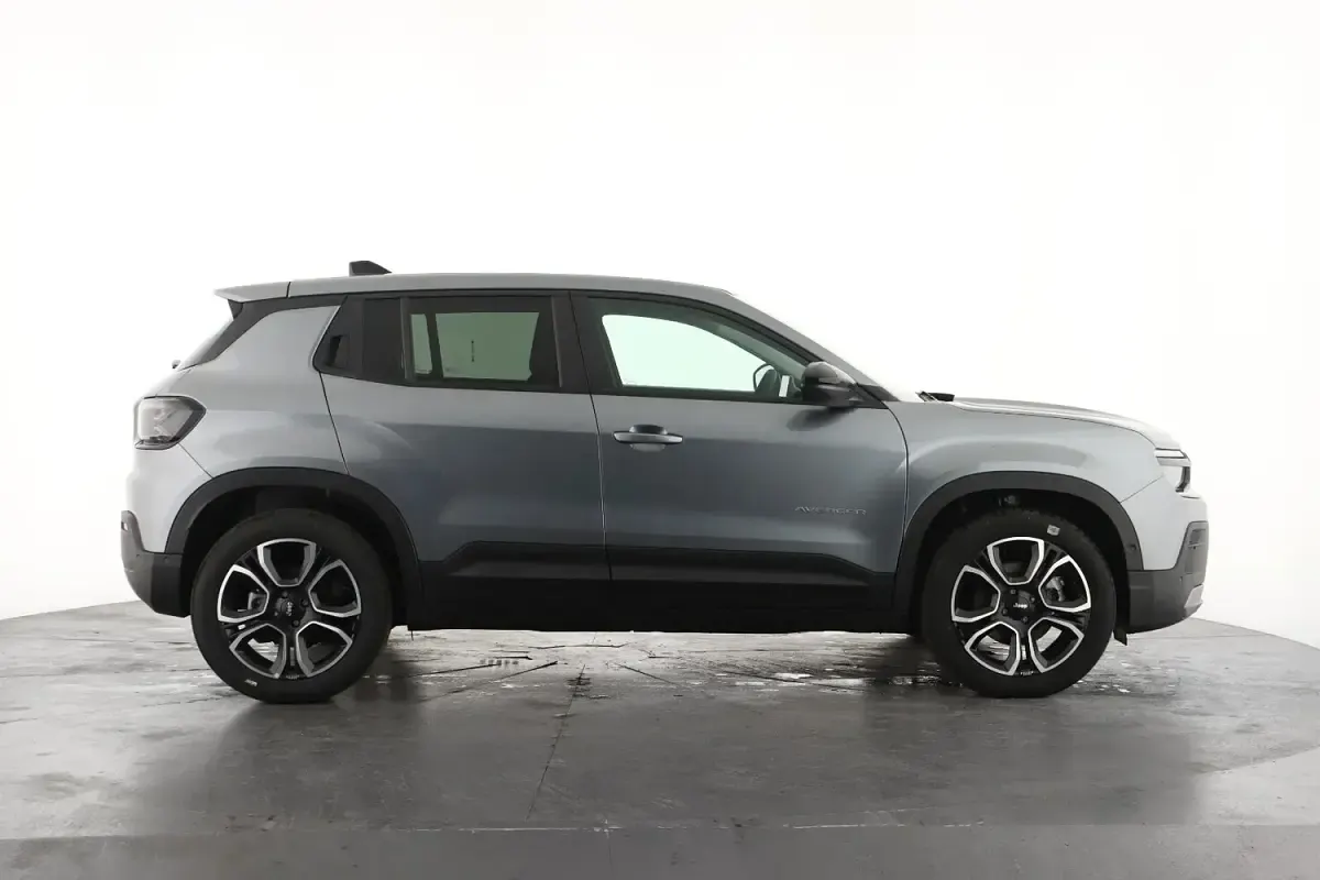 New Jeep Avenger EV Summit 114 kW (156 HP) 2026 Grey SUV