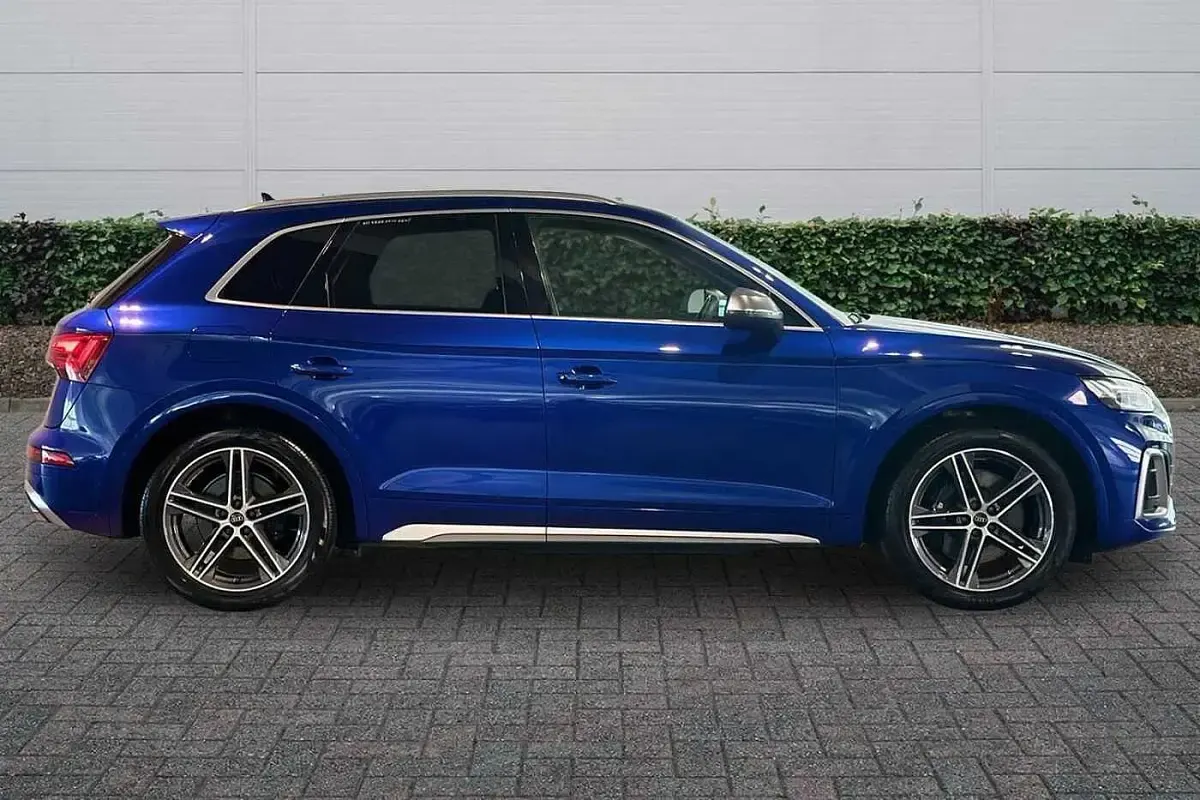 Used Audi SQ5 Comfort 341 HP (250 kW) 2023 Blue SUV