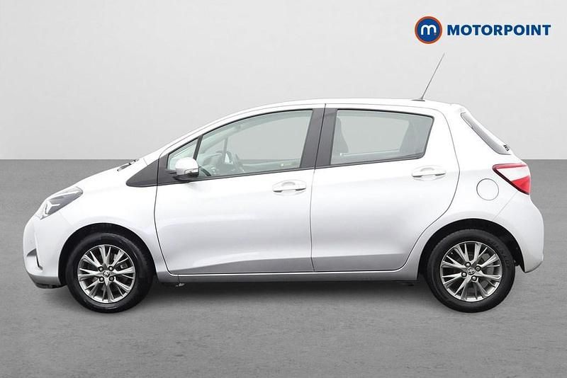 Used Toyota Yaris 2018 Silver Hatchback