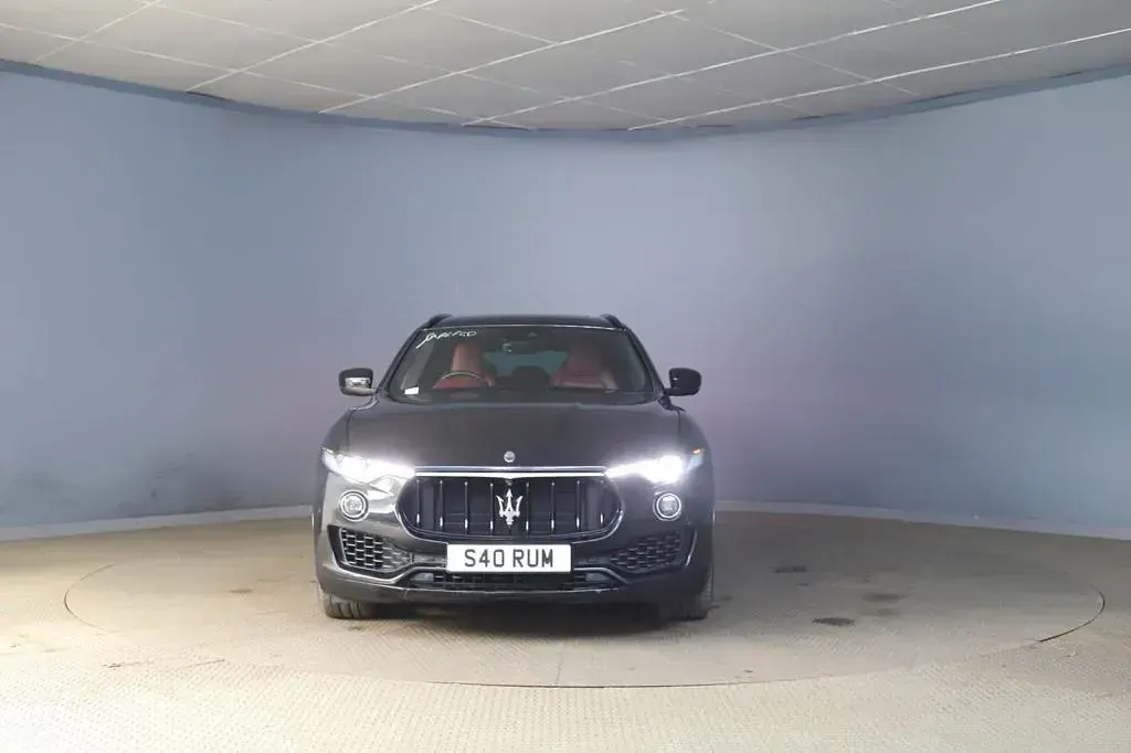 Used Maserati Levante 275 HP (202 kW) 2016 Black SUV