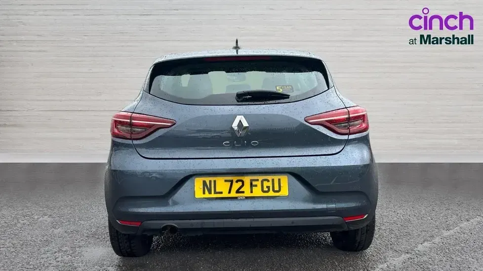 Used Renault Clio Iconic 90 HP (66 kW) 2022 Grey Hatchback