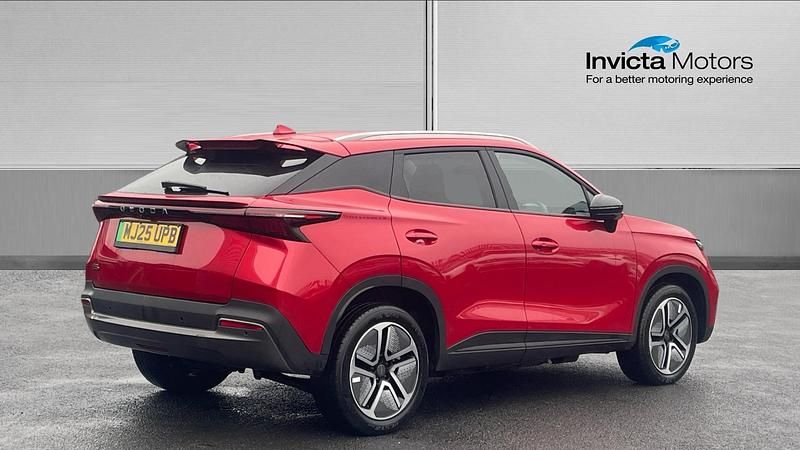 Used Omoda E5 150 kW (204 HP) 2025 Red SUV