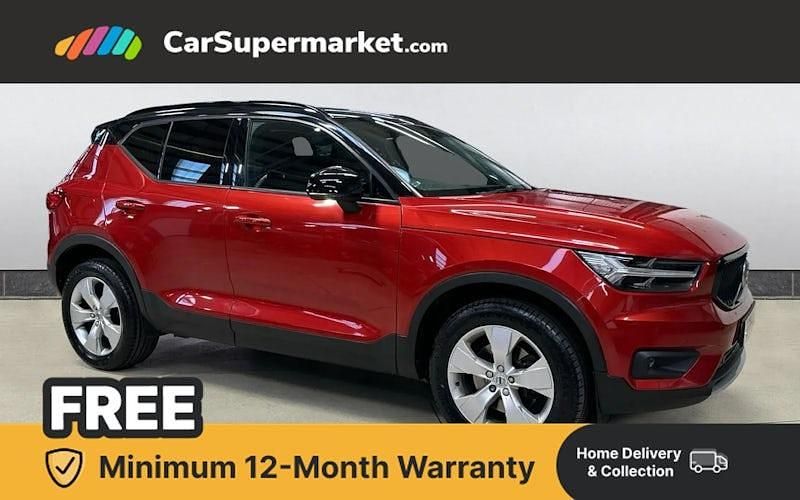 Used Volvo XC40 Momentum 150 HP (110 kW) 2019 Red SUV