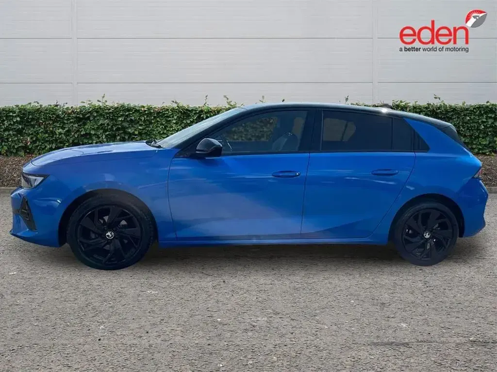 Used Vauxhall Astra 2025 Blue Hatchback