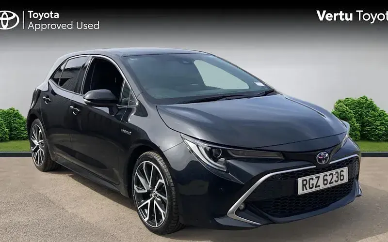 Used Toyota Corolla 122 HP (89 kW) 2019 Hatchback